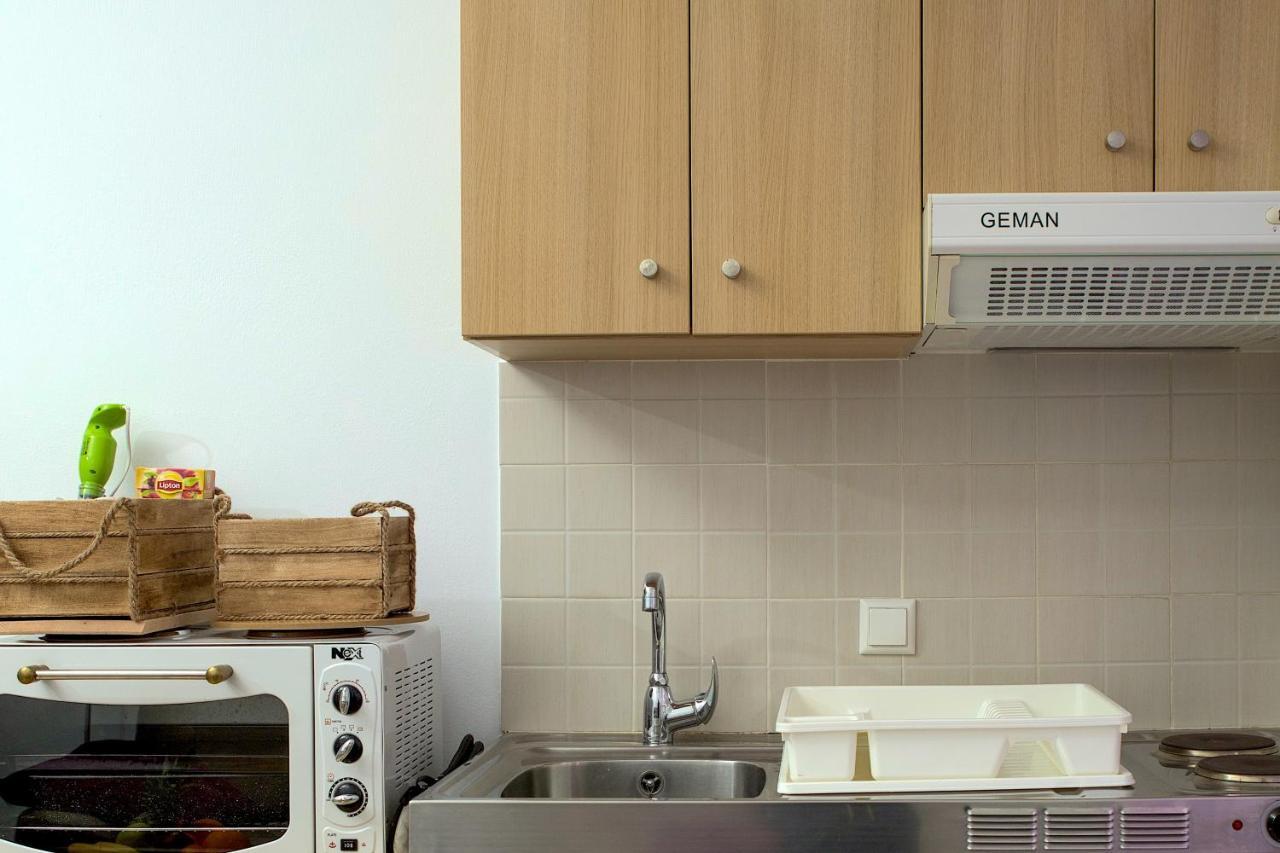 Warm Studio Apartment In Heraklion ภายนอก รูปภาพ