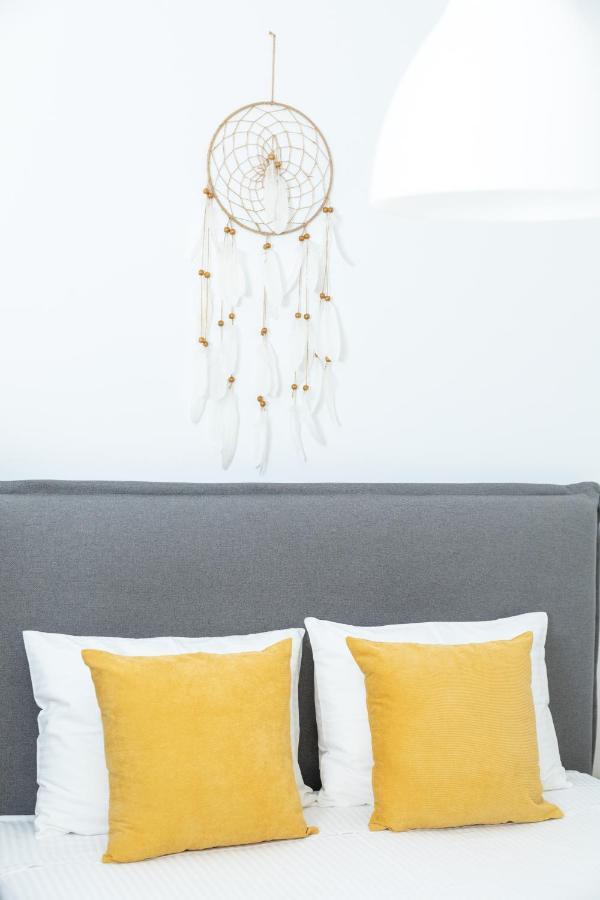 Warm Studio Apartment In Heraklion ภายนอก รูปภาพ